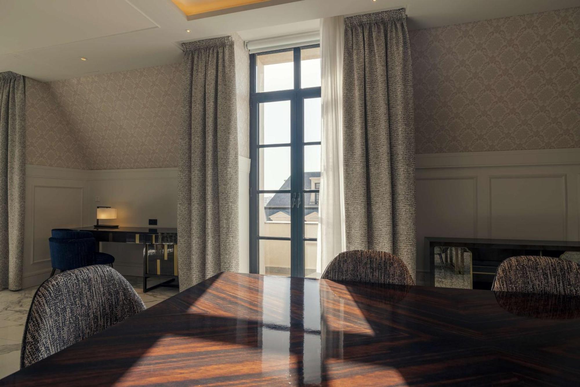 Mansard Riyadh, A Radisson Collection Hotel 외부 사진 A room at the hotel